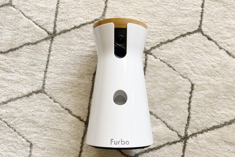 Furbo ドッグカメラを実際に使ってみてレビュー！【デメリットも正直に書く】－moflog